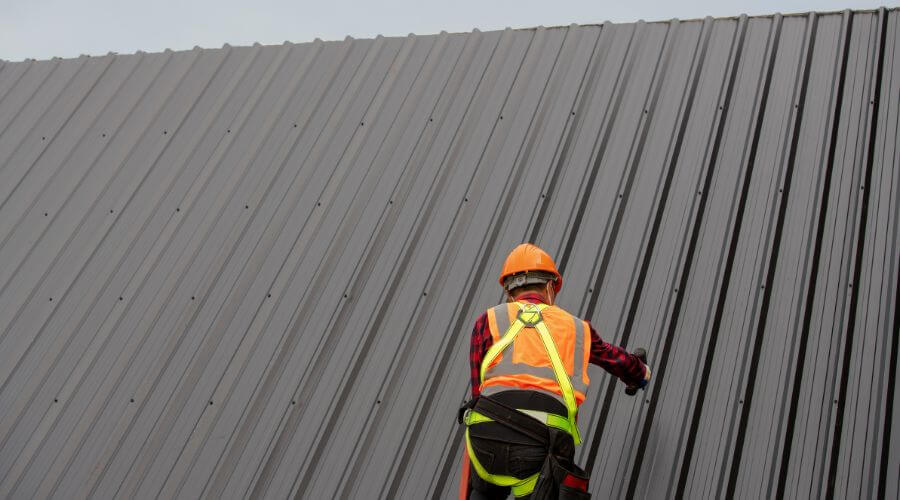 Expert Emergency Roof Repairs services in Delano, CA